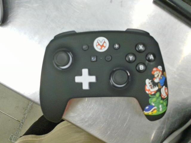 Manette generique switch