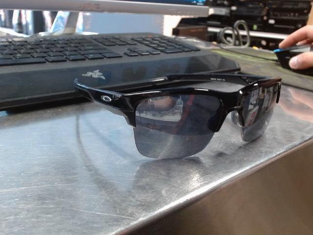 Lunette de soilei oakley