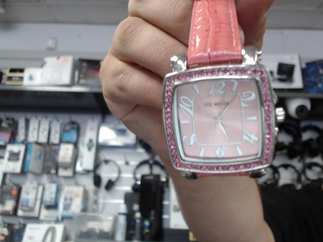 Montre de femme lise wathier rose