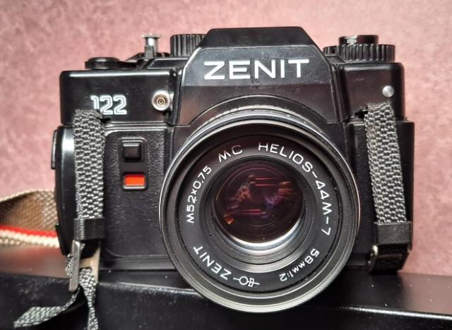 Camera zenit 122