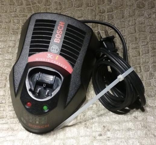 Battery charger 10.8/12 volt