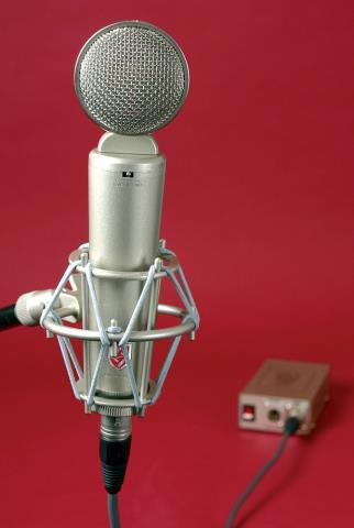 Microphone a lampe