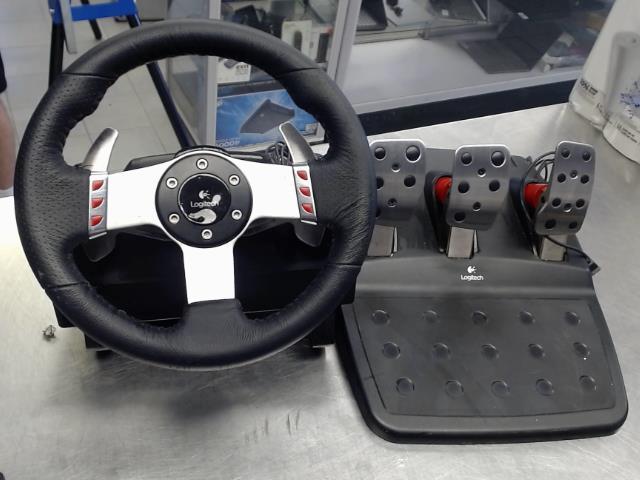 Logitech g27 force feedback volant/pedal