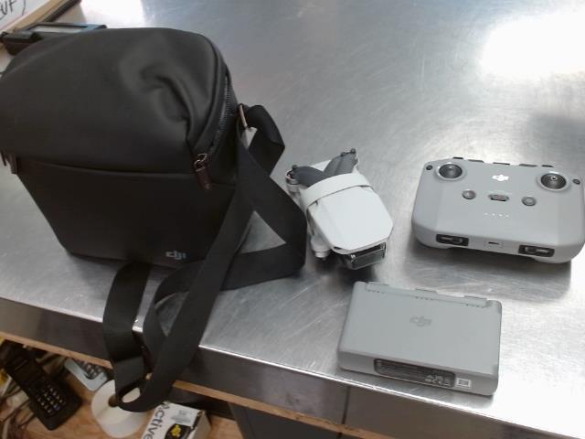 Drone + acc dans etuis