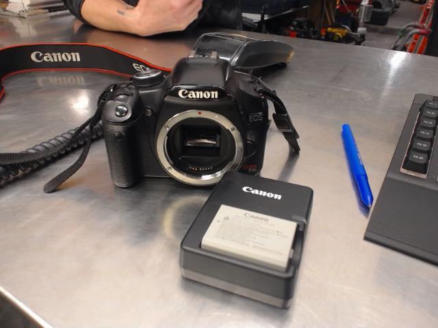 Canon rebel t1i+batterie+chargeur