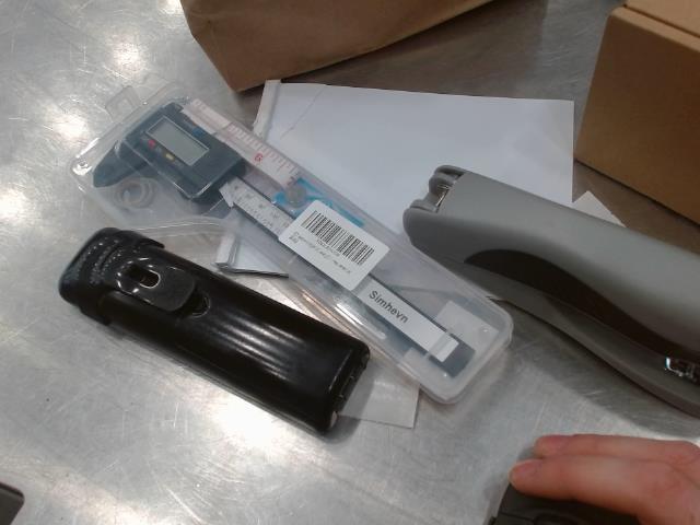 Digital caliper