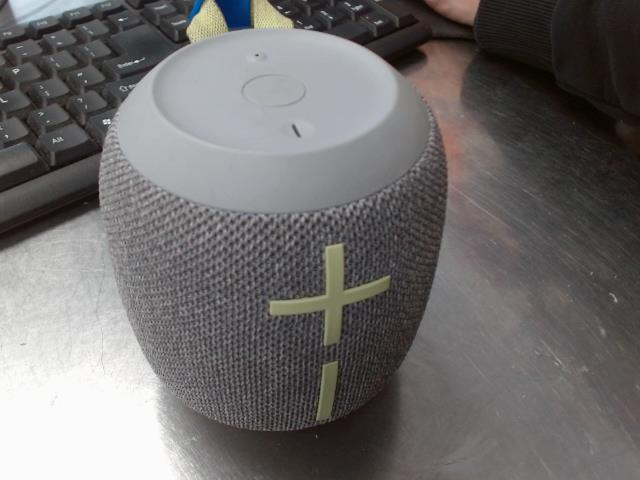 Speaker bluetooth