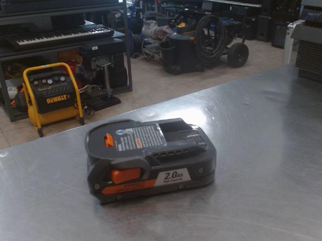 Batterie 18v(2.0ah)