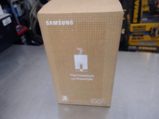 Portable home theatre projector samsung
