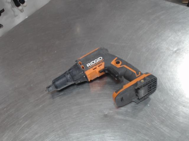 Drill gyps 18v no batt/chargeur