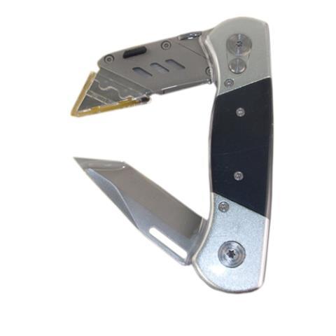 Dakota black and silver folding knife