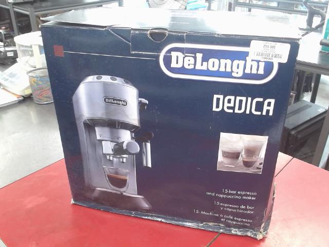 Machine a espresso neuf/new