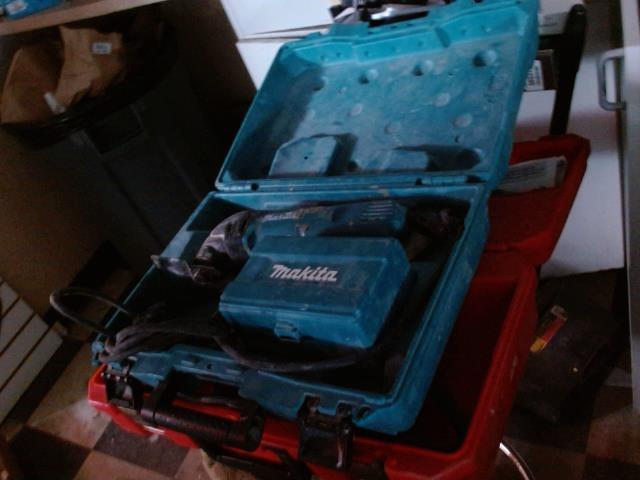 Ocsillateur elect ds case
