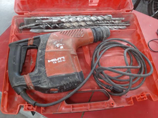 Hammerdrill hilti avec meche dans case