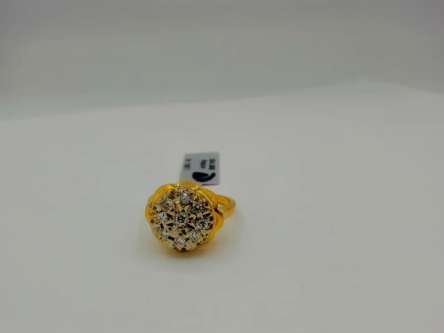 BAGUE EN OR 10KT AVEC DIAM 