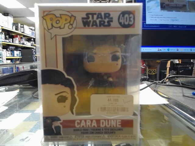 Pop star wars dans la boite 403