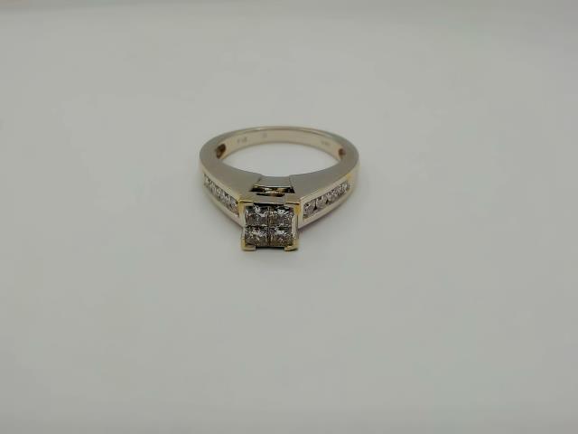 BAGUE  EN OR 14KT AVEC DIAM 