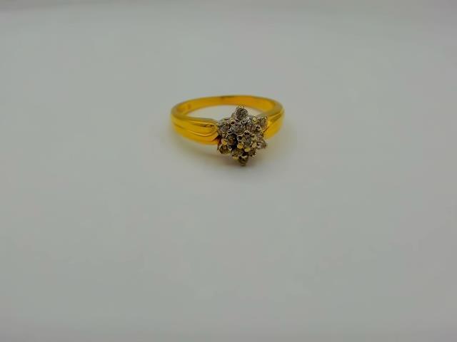 BAGUE EN  OR 14KT AVEC DIAM 
