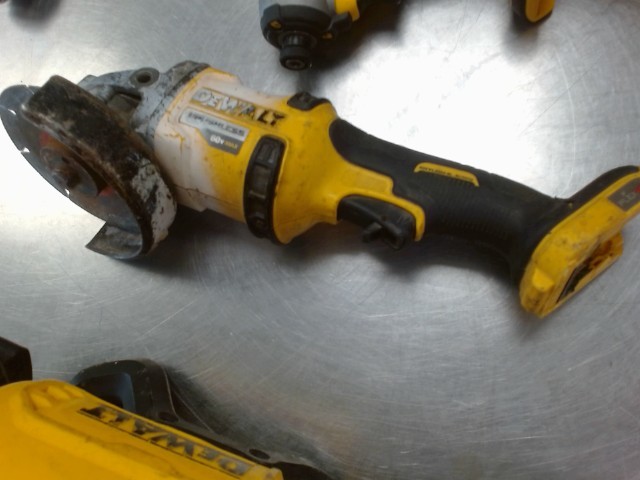 Grinder dewalt