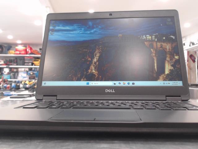 Win11/240hd/i5 7300u cpu/2.71ghz/8ram
