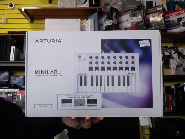 Controleur midi comme neuf en boite