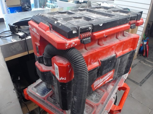 Packout vacuum milwaukee