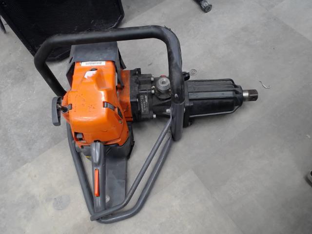 1 inch gas powered impact wrench