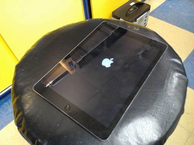 Ipad air couple