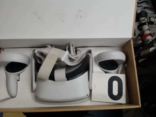 Oculas quest 2 headset avec manettes