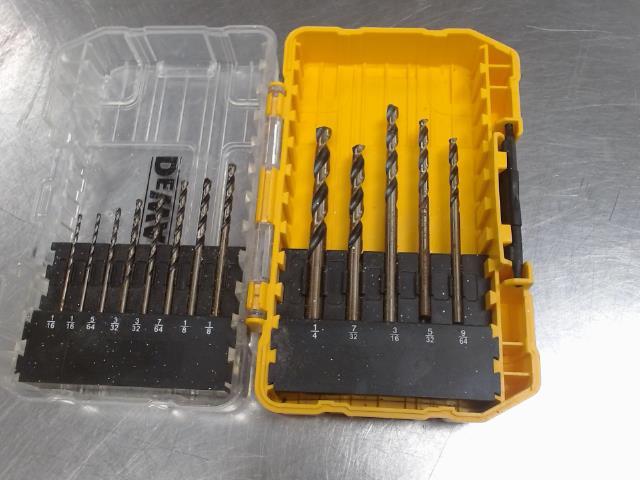 Meche dewalt