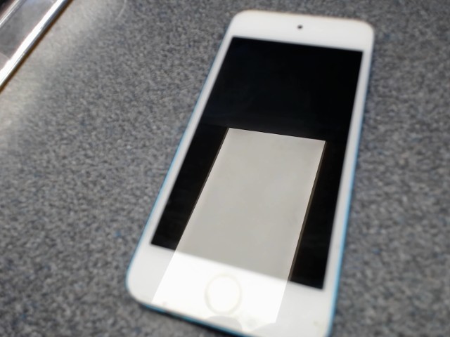Ipode 64 gb sans chargeur