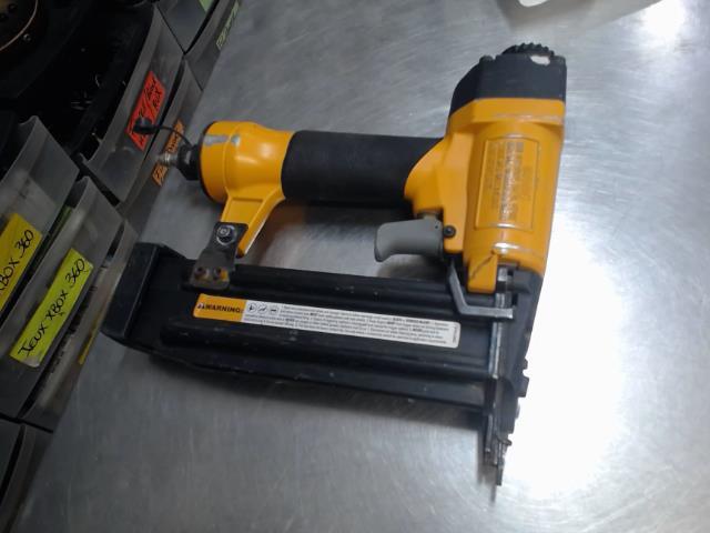 Clopueuse bostitch ds bo