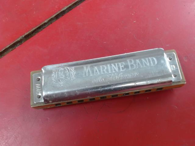 Harmonica vintage a440 key of d
