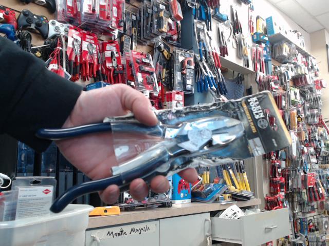 Plier