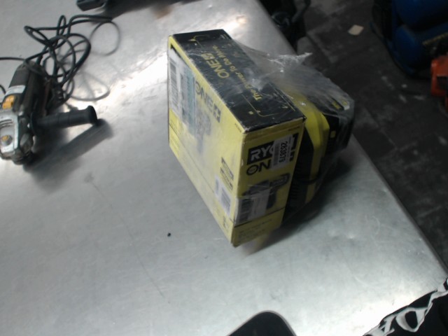 Impact 1/2 ryobi+chargeur+batterie