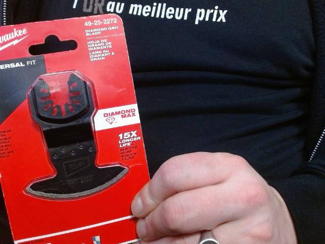 Diam grout removable blade