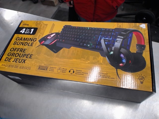 4in1 gaming bundle neuf en boite