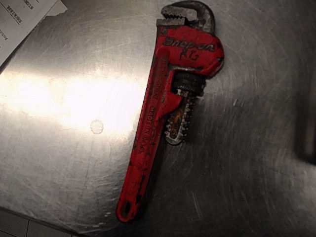 Jaw pipe wrencher