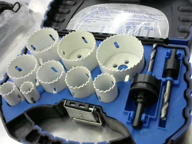 Kit de hole saw comm neuf