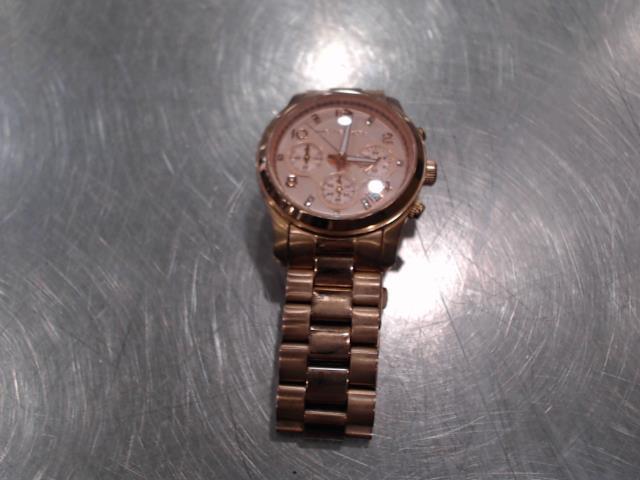 Montre pour femme mk