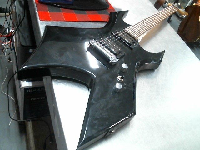 Guitar electrique warlock noir