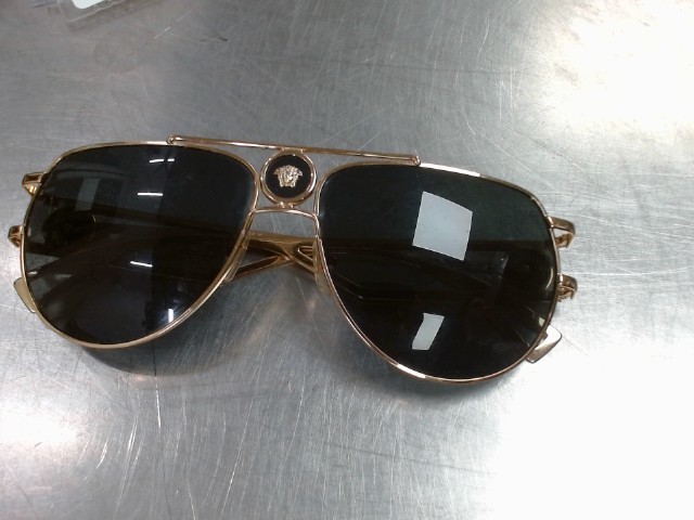 Lunette soleil versace