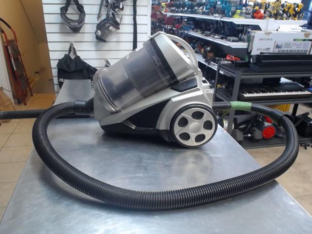 Aspirateur + tuyau sans embout