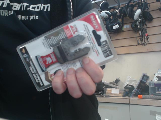 Multi tool pk de 3 blades multi usage