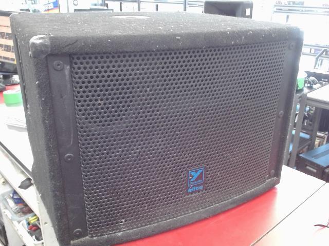 Powered subwoofer 700 watt yorkville
