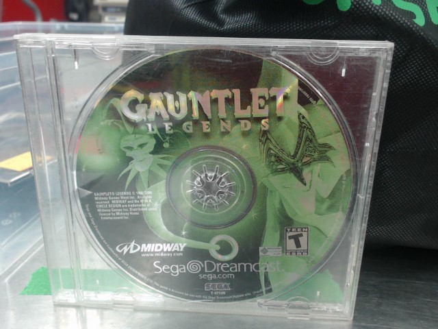 Gauntlet legend