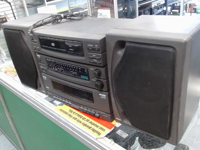 Systme audio radio/cd/casette + speaker
