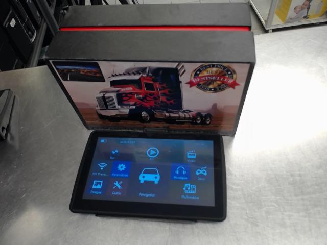 Comanche truck gps 890 hdlm 8gb 7po