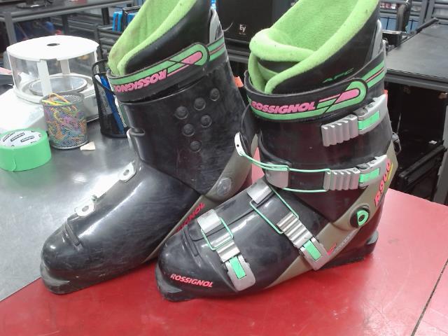 Botte de ski noir et vert