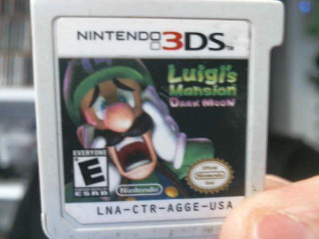 Luigi's mansion dark moon